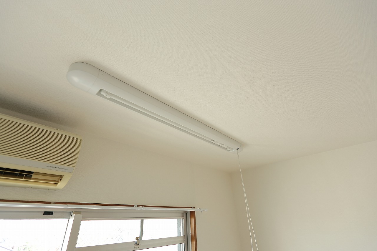 その他部屋・スペース　アクセントクロス使用で明るくおしゃれな室内