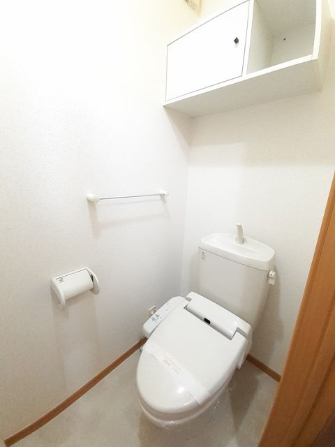 【サンレミニオン　Ａのトイレ】