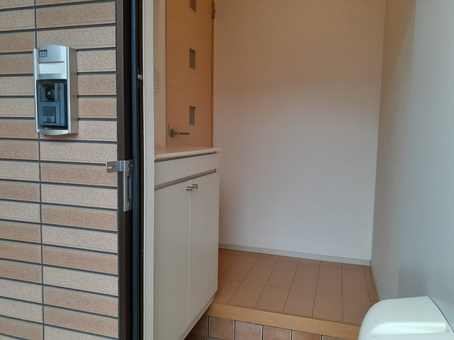 ブライトパーク東雲の玄関写真