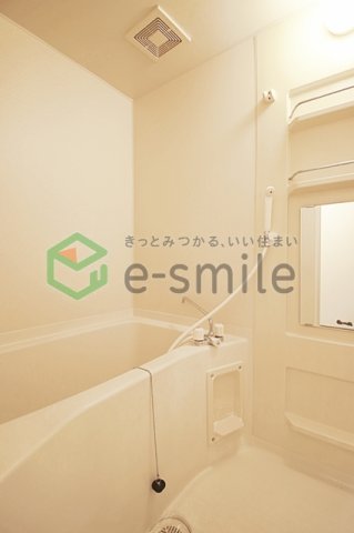 バス・シャワールーム　日々の疲れを癒すお風呂付です