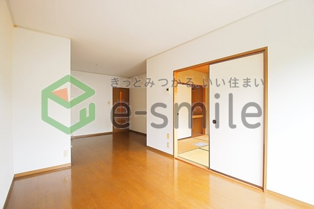 居室・リビング　ゆったりとしたリビングです