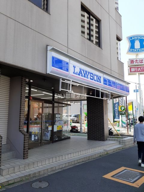 コンビニ　ローソン　新宿一丁目店（コンビニ）まで283m