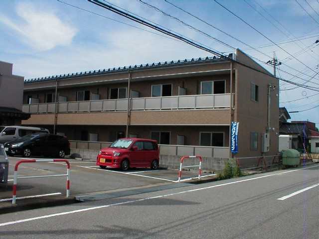 アバンセ松井の建物外観