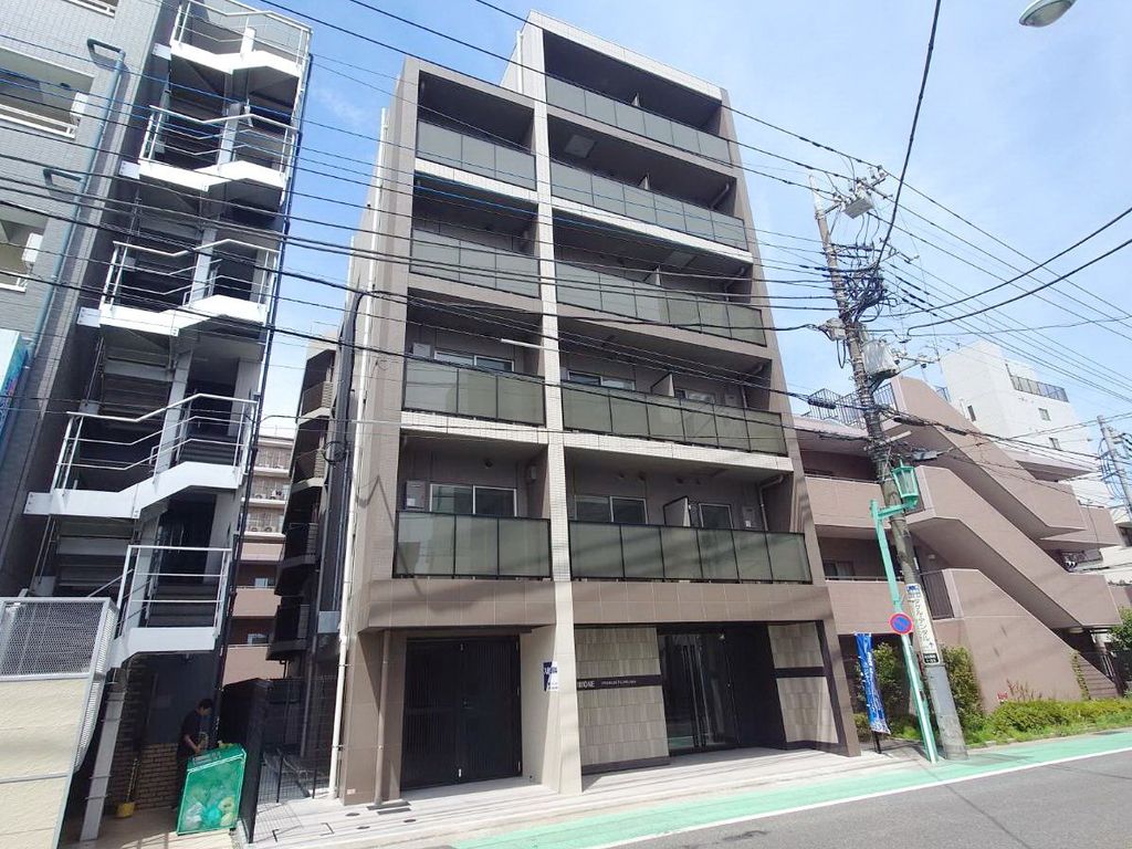 【立川市富士見町のマンションの建物外観】