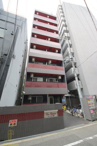 大阪市北区万歳町のマンションの建物外観