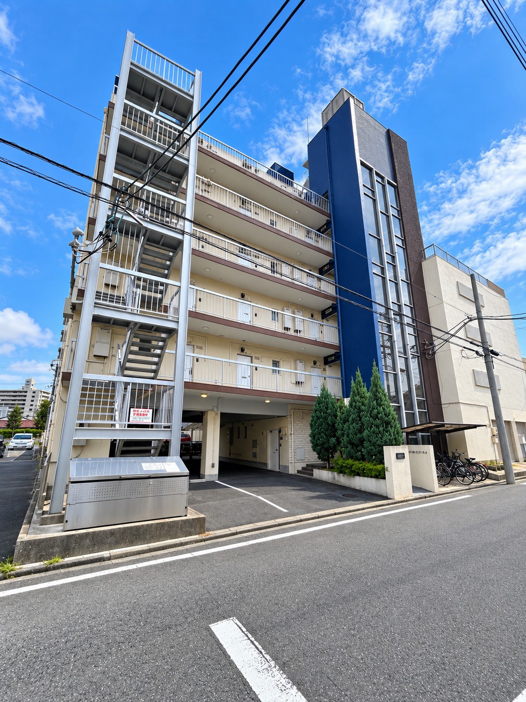 地下鉄名城線 平安通駅 徒歩3分 築54年