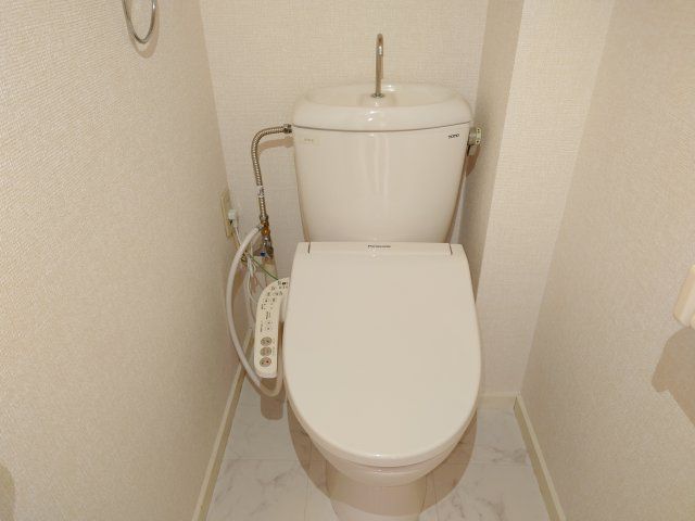 ヴィラネルIのトイレ写真
