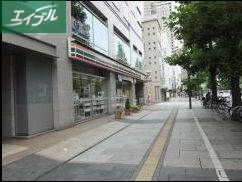 コンビニ　セブンイレブン岡山柳1丁目店（コンビニ）まで330m