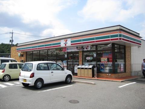 コンビニ　セブン-イレブン 山口大内問田店（コンビニ）まで1026m