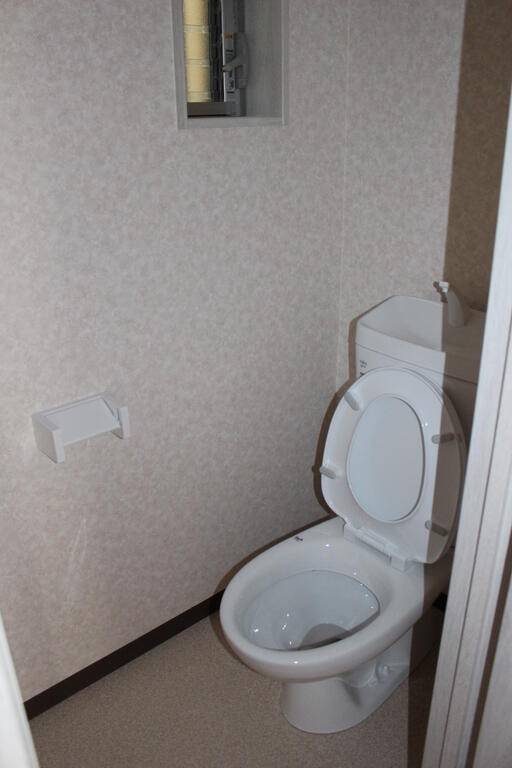 シャトー西村のトイレ写真