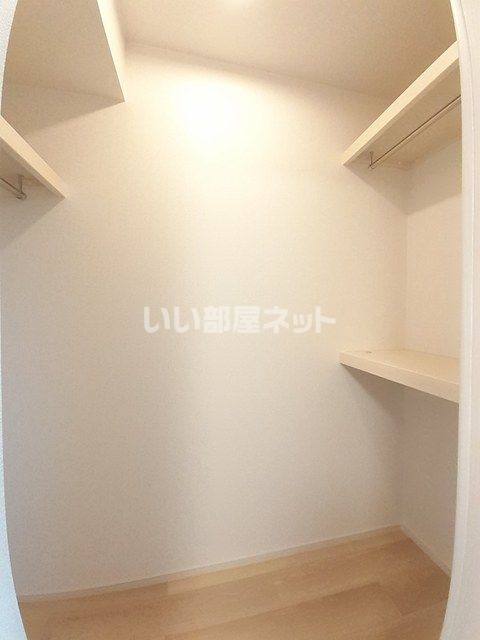 グランデ カーザAの内装写真