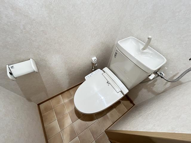 トイレ　トイレ