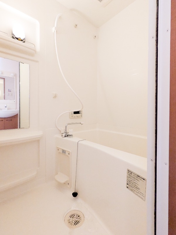 バス・シャワールーム　図面と現状に相違がある場合には現状を優先