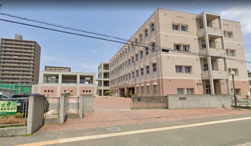 中学校　徳島中学校（中学校）まで308m
