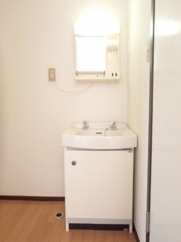 洗面設備　図面と現状に相違がある場合には現状を優先