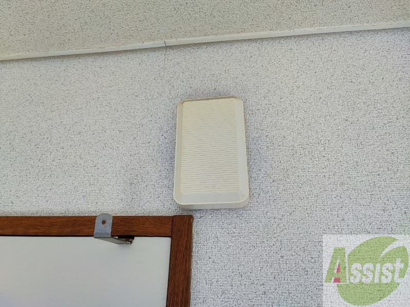 バルコニー　来客時にはこちらのチャイムが鳴りますよ。