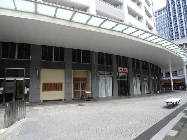 ショッピングセンター　堂島クロスウォーク（ショッピングセンター）まで457m