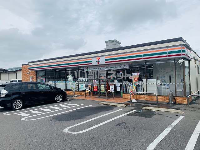 コンビニ　セブンイレブン 半田雁宿町店（コンビニ）まで362m