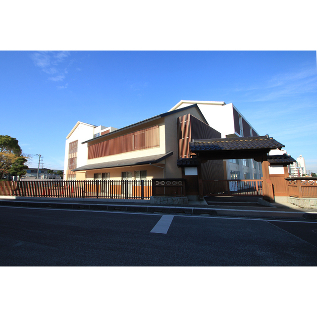 小学校　土浦市立土浦小学校（小学校）まで2300m