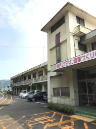 役所　岡山市北区役所御津支所（役所）まで681m