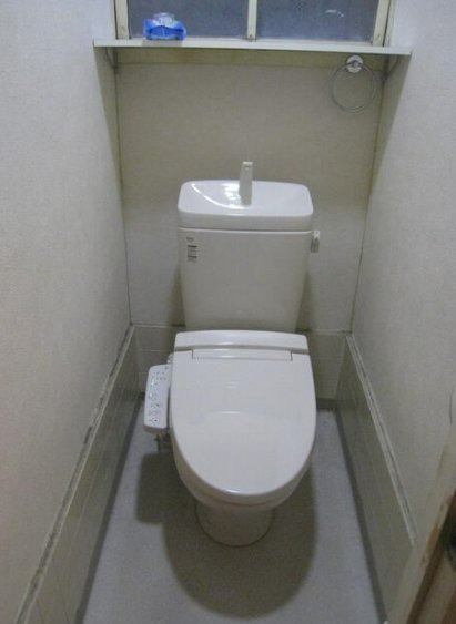葛の葉1丁目貸家のトイレ写真