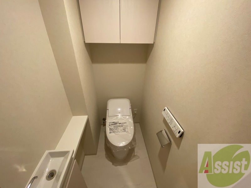 トイレ　トイレです。ウォシュレット付を探している方、おすすめです。