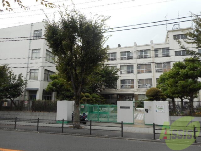 中学校　大阪市立新東淀中学校（中学校）まで1791m