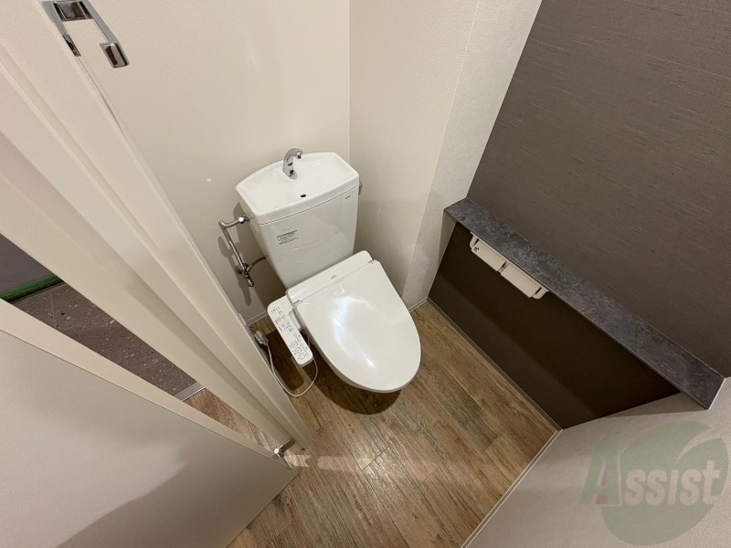 トイレ　シャワートイレになっているので快適です！