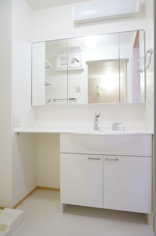 洗面設備　図面と現状に相違がある場合には現状を優先