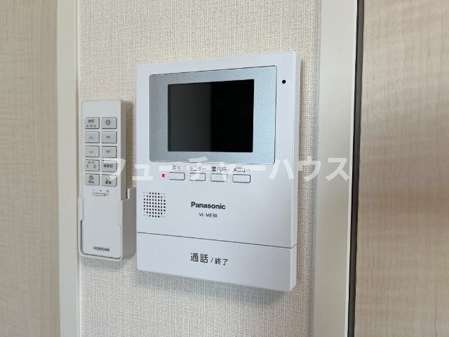 セキュリティ　カメラ付インターホン（イメージ）