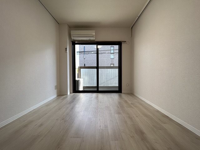 居室・リビング　同タイプ別部屋写真