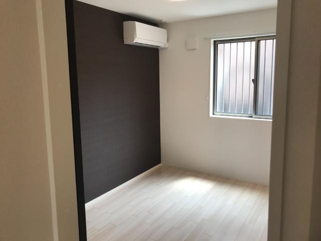 居室・リビング　室内