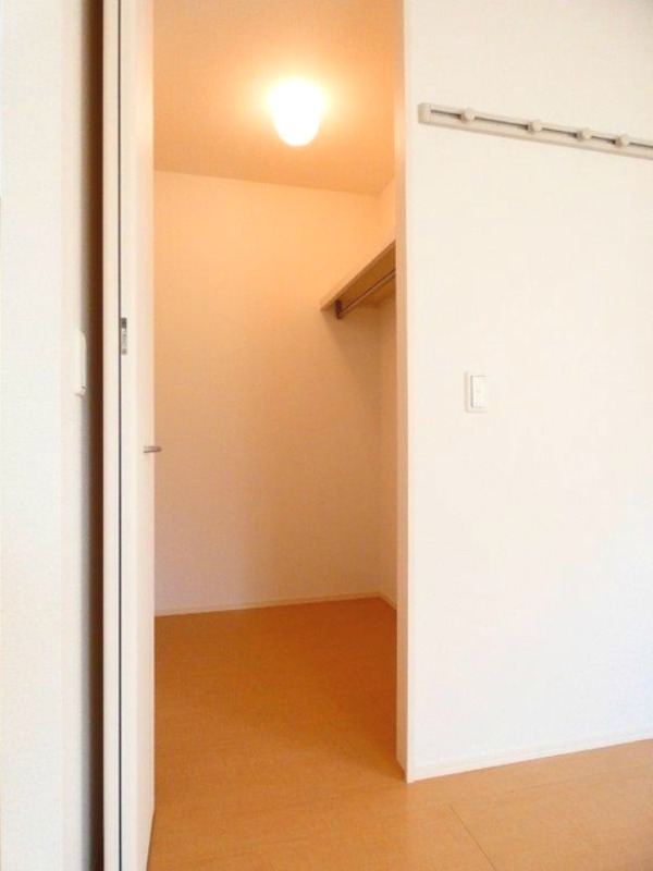 収納　図面と現状に相違がある場合には現状を優先