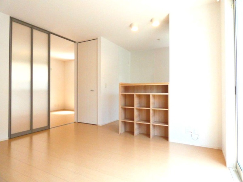 居室・リビング　図面と現状に相違がある場合には現状を優先