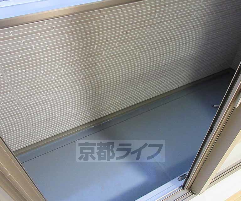 バルコニー　洗濯物も十分干せます！