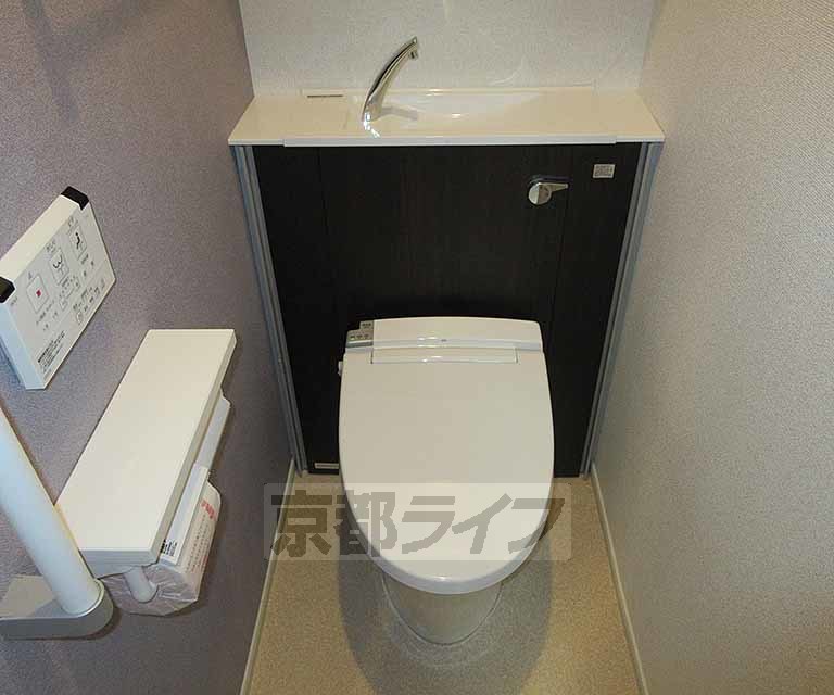 トイレ　ウォシュレット付！