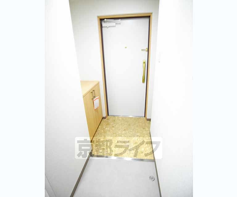 玄関　玄関です。