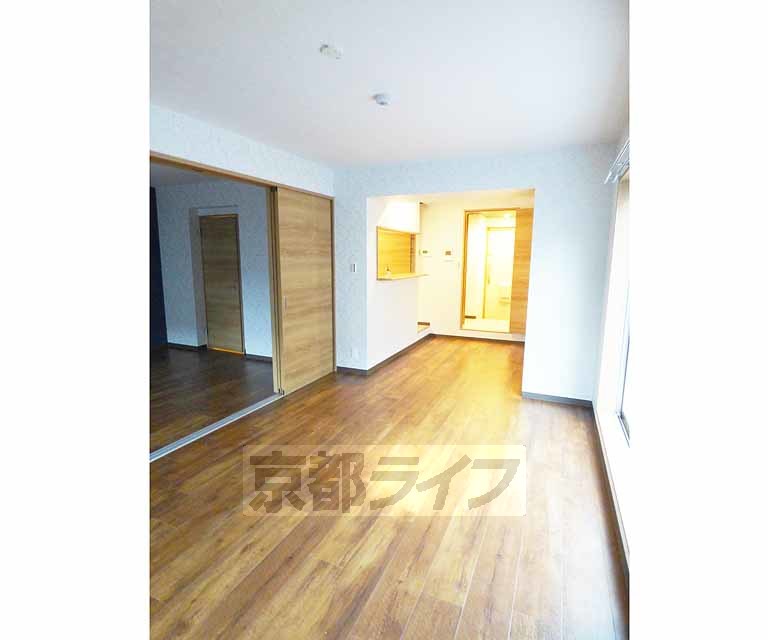 居室・リビング　広々としたリビングです。