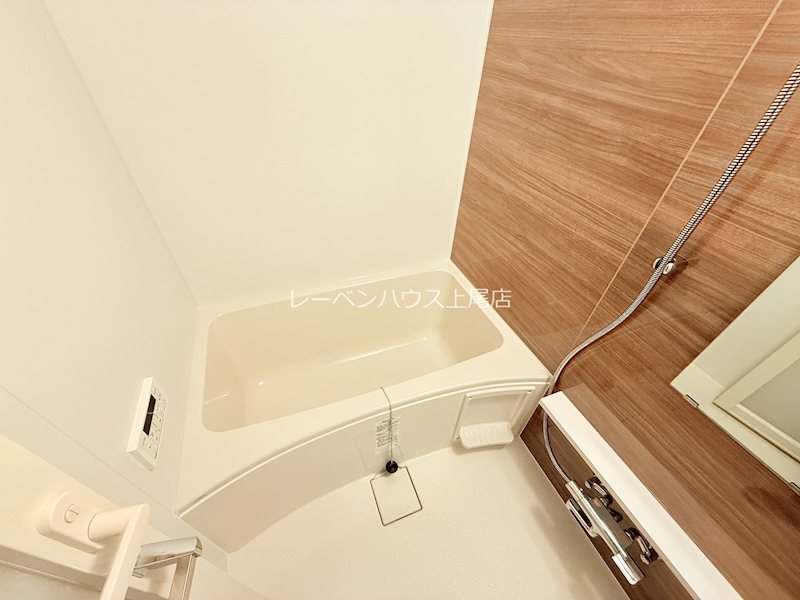 バス・シャワールーム　※同まどり別部屋参考写真