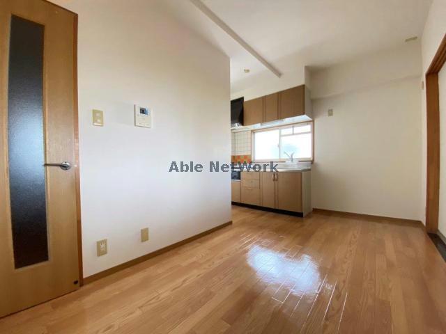 居室・リビング　※同型タイプです。