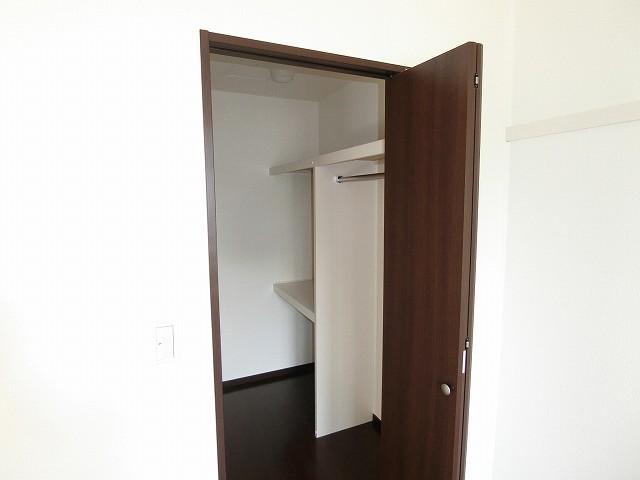 収納　写真は201です