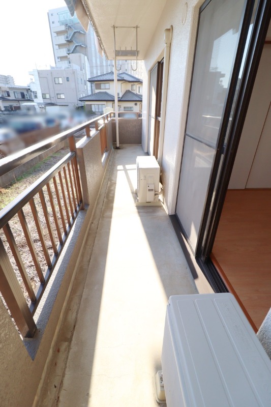 バルコニー　図面と現状に相違がある場合には現状を優先