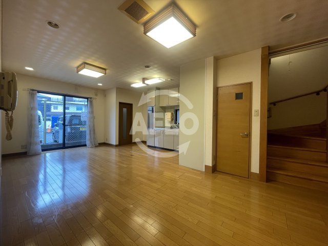 居室・リビング　リビング