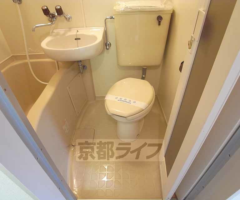 トイレ　ＵＢです