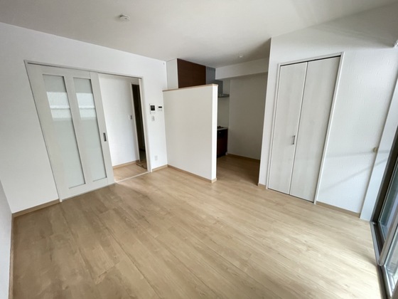 居室・リビング　※別部屋の写真です