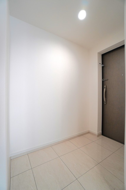 玄関　※写真は同タイプ住戸です。