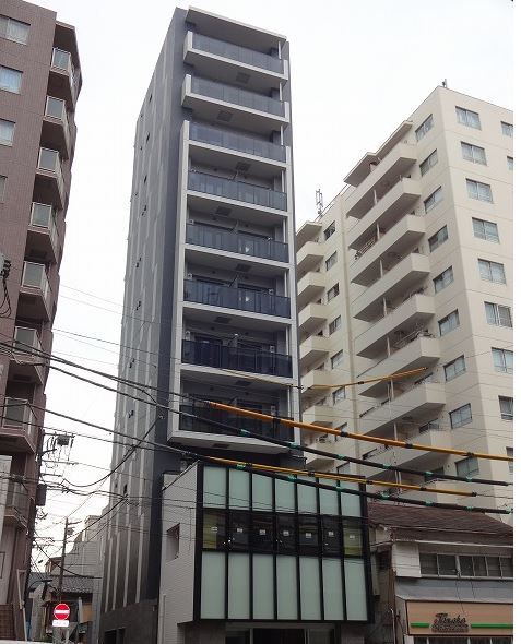 建物外観　ＴＨＥ　ＰＬＡＣＥ　ＫＯＭＡＧＯＭＥ　北区西ヶ原1