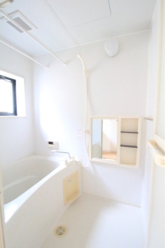 バス・シャワールーム　図面と現状に相違がある場合には現状を優先