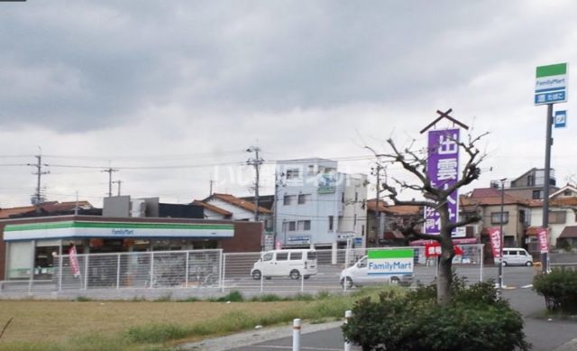 コンビニ　ファミリーマート堺大美野店（コンビニ）まで372m