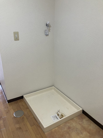 その他設備　洗濯機置場